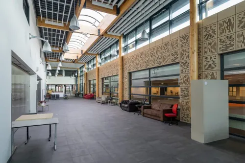 251024111625_EP17058-1024x683