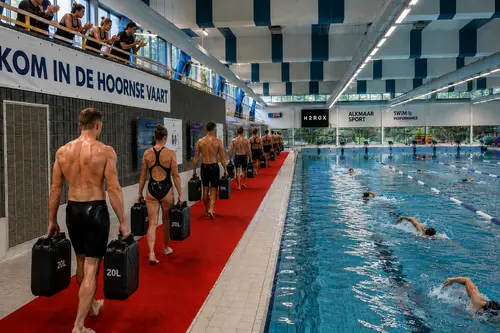 Eerste H2ROX van Nederland in zwembad Hoornse Vaart (1)