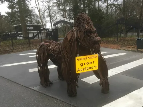 gorilla 1 april apenheul harderwijk