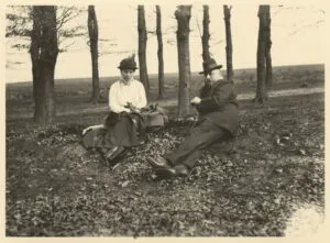 echtpaar kroller muller picknick groot 2 kmm kopie 300x221