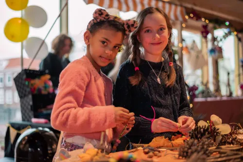 focusdeswartekrieworkshop natuurpoppen job lughtigheid