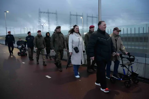 sunsetmarch2024cyn08463