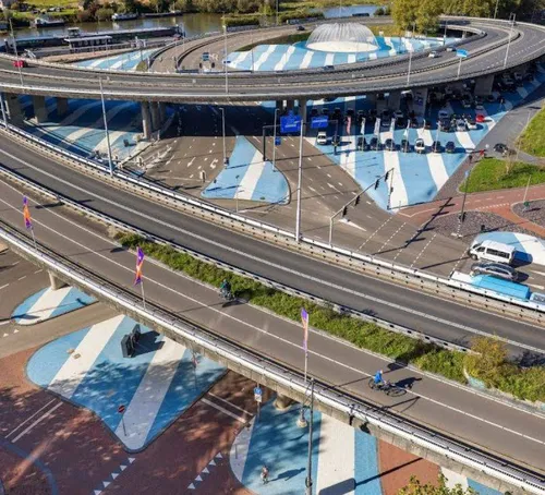 Blauwe Golven Arnhem aangewezen als rijksmonument