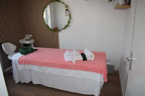 Blossom Beauty &amp; Wellness (7)