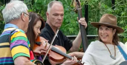 The Oldtime Stringband in Tuin de Lage Oorsprong