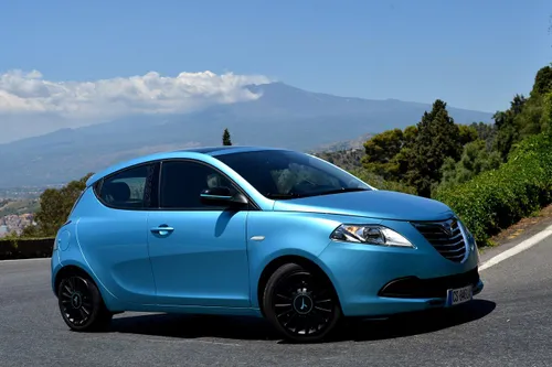 Lancia Ypsilon Elefantino 2013
