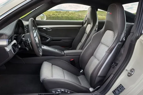 image interni 911 limited edition 50 anniversary jpg