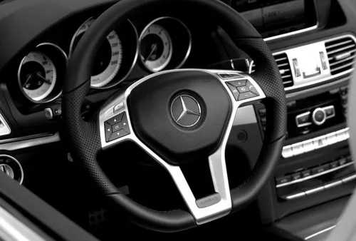 Interni Nuova Classe E Coupe-Classe E Cabrio 3 Image JPG