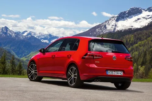 NEW GOLF 7 GTD IMAGE