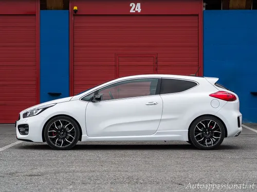 KIA pro ceed GT