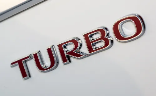 opel-cascada-16-sidi-turbo-200-cv 6