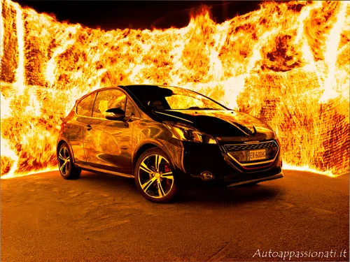 Peugeot 208 GTi Black