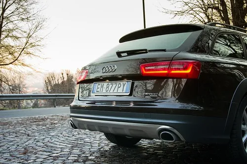 A6 allroad quattro 600