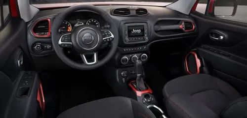 140304 J Renegade-Trailhawk 01