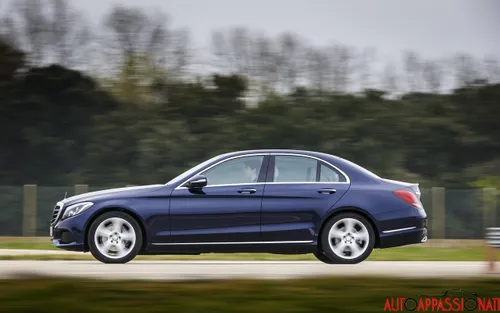 Mercedes Benz nuova Classe C-03