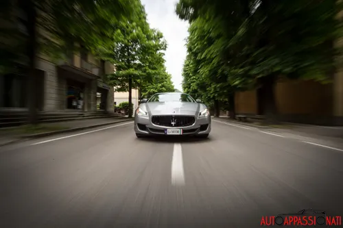 Maserati Quattroporte Diesel 001