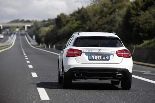 Mercedes-Benz GLA 80
