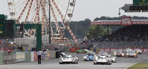 audi r18 etron le mans2