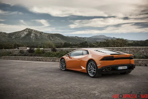 Lamborghini Huracan 2014 09