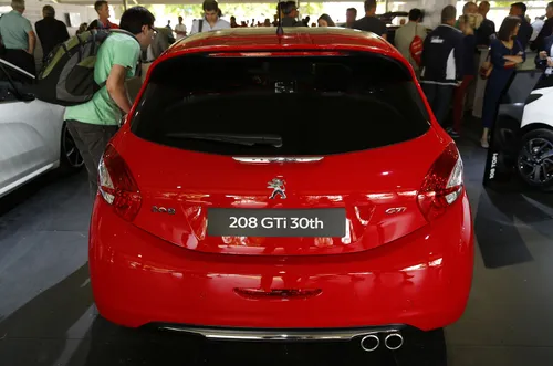 peugeot-208-gti-30 th goodwood 2014
