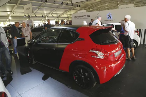 peugeot 208 GTi 30th goodowood