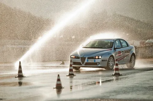 Alfa Romeo Guida Sicura 15