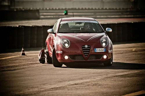 Alfa Romeo Guida Sicura 9
