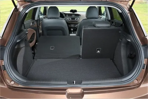 Nuova Generazione i20 intern3