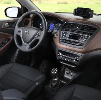 Nuova Generazione i20 interni2