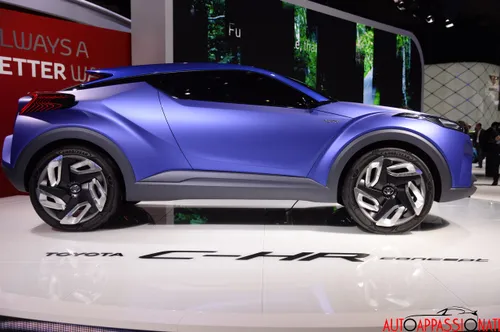 Toyota C-HR 001