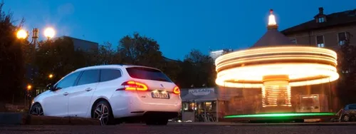 Peugeot 308 SW 600 b