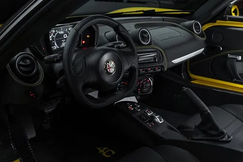 150112 Alfa-Romeo 4C-Spider-US-version 25