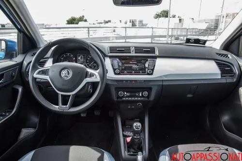 nuova skoda fabia interni