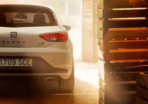 media-La SEAT Leon CUPRA 290 3