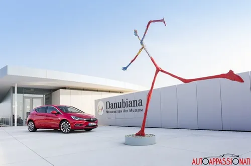 Nuova Opel Astra 2015 01