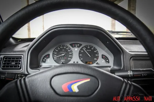 INT3 peugeot106rallye 001