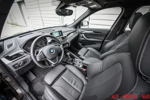 nuova bmw x1 interni