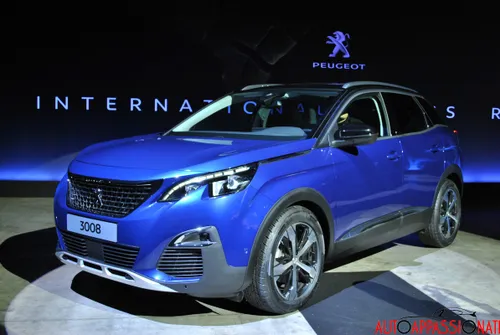 Nuova Peugeot 3008