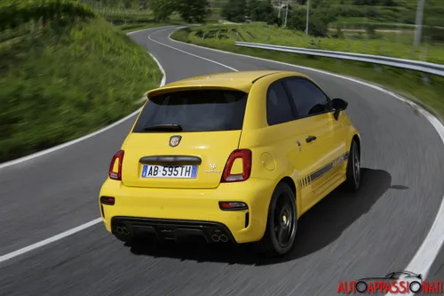 Abarth 595 06