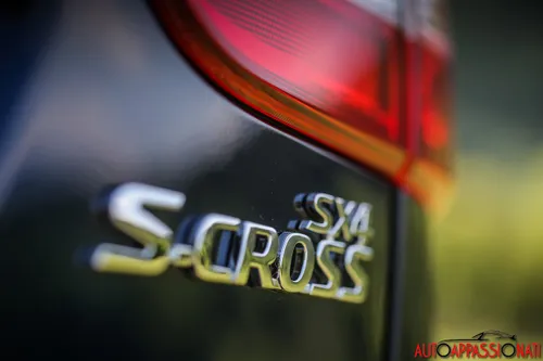 Nuova S CROSS 15