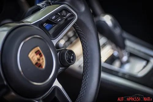 Porsche 911 Carrera 4S Cabriolet 