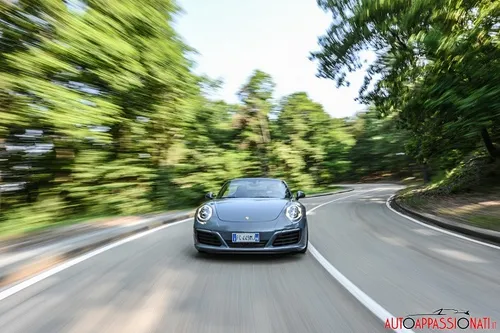 Porsche 911 Carrera 4S Cabriolet