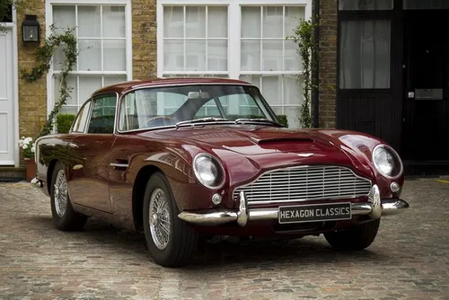 AstonDB5