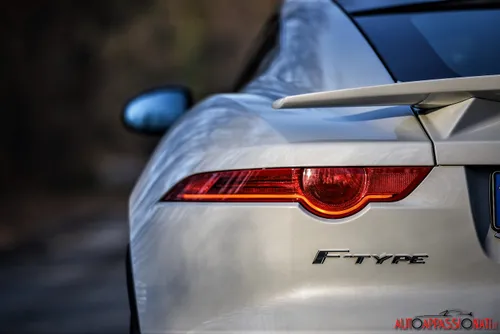 Jaguar F Type05