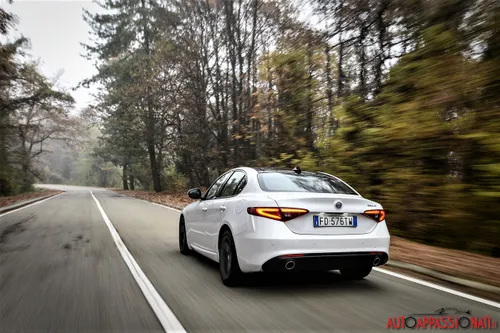 Alfa Romeo Giulia 07