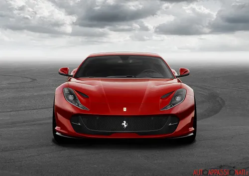 Ferrari 812 Superfast 05