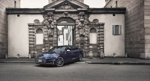 Audi presenta la nuova RS 5 alla Design Week 2017