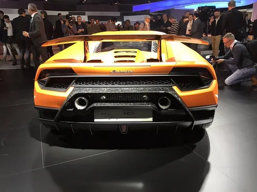 lamborghini huracan performante rear