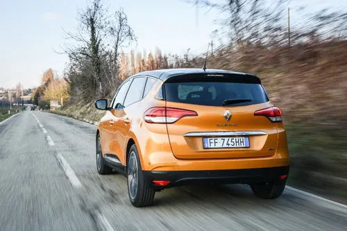 Renault Scenic 1.6dCi esterni
