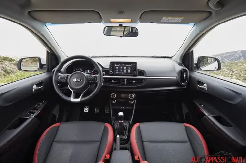 Nuova Kia Picanto interni
